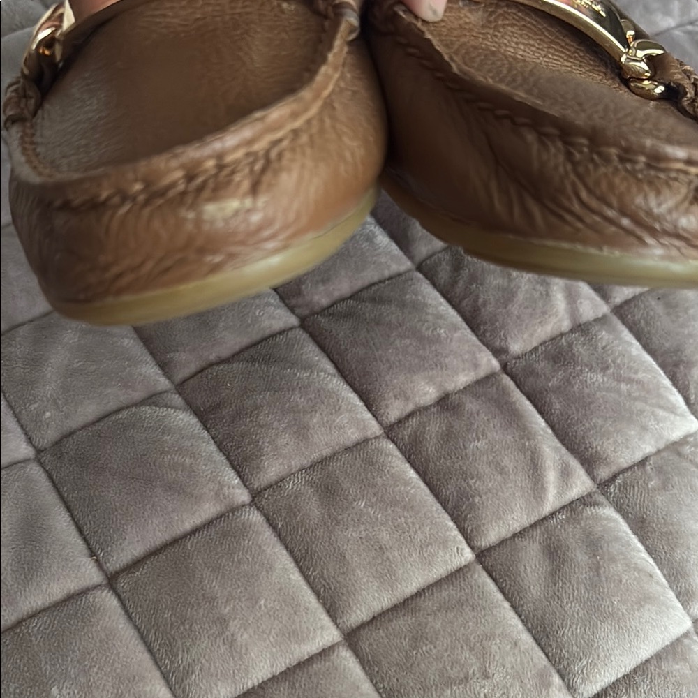 Coach Brown Leather Flats Timeless Style - Picture 11 of 11